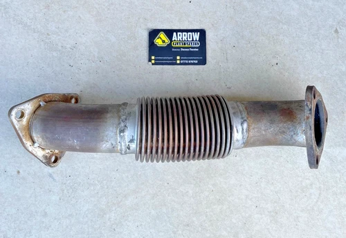 CASE ISUZU TURBO TO EXHAUST FLEXIBLE PIPE / KRH14520 / SUITS ISUZU 4HK1 ENGINE