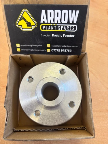 GENUINE CASE SPACER / 84387947 / SUITS CASE CX250 AND OTHERS