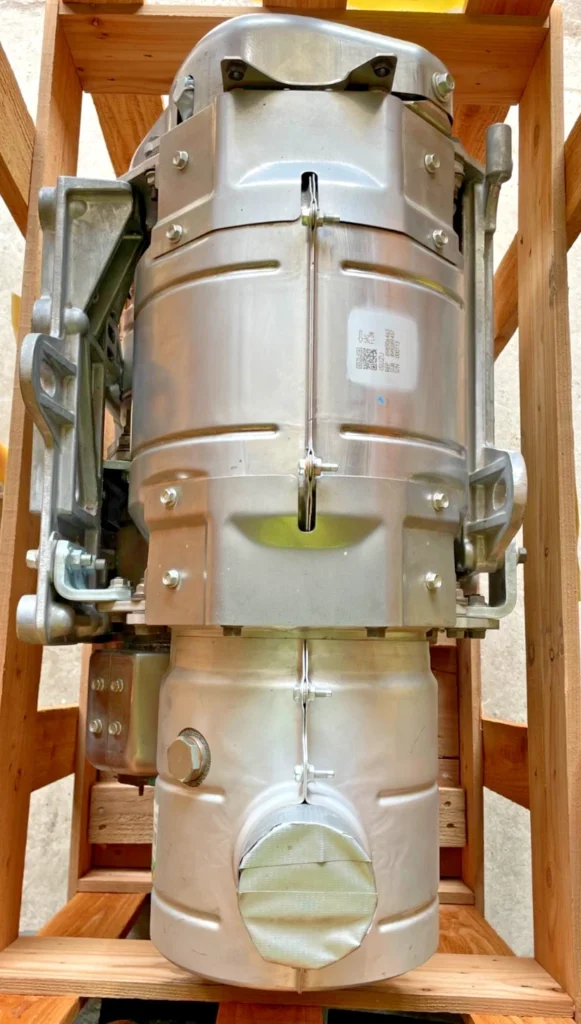 ISUZU 4JJ1 TIER 4 ENGINE DPF